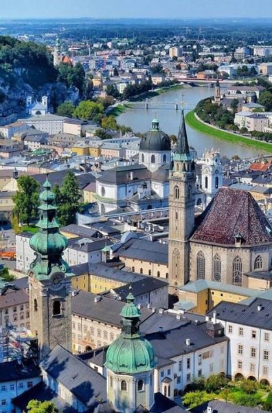 Salzburg - kilátás a Höhensalzburgból